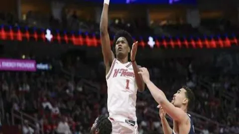 王楚钦奥运逆境翻盘夺冠：马龙名言激励成功突围